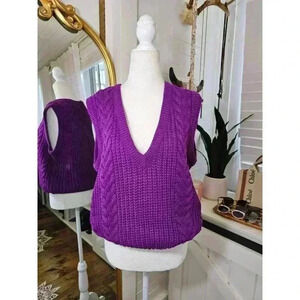Vintage British Racing Greens Women's Size S Purple Knit Sweater Vest